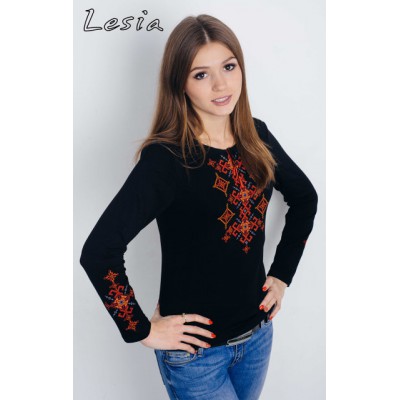 Embroidered t-shirt with long sleeves "Rusynka" red on black